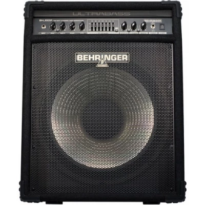 Behringer BXL3000 Guitar Combo Bass 1x15" 300W RMS w/ Equalizer