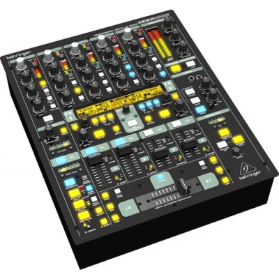 Behringer DDM4000 Mixer DJ 5Ch. 32Bit/Sampler/4FX/2BPM/Midi