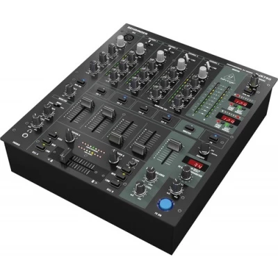 Behringer DJX750 Mixer DJ 5Ch 1Mic 4Line 24Bit FX 3 Band EQ Dual BPM