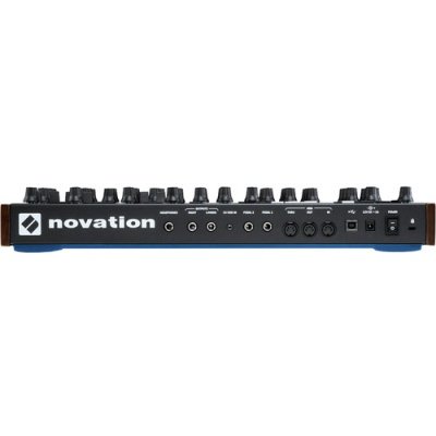 Novation Peak 8 Voice Hybrid Analogue/Digital Polyphonic Synthesiser